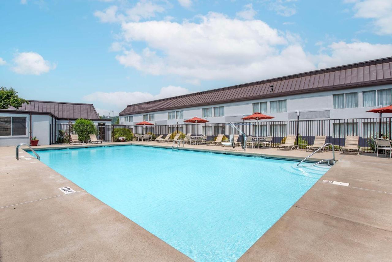 Best Western Plus Bridgeport Inn Εξωτερικό φωτογραφία