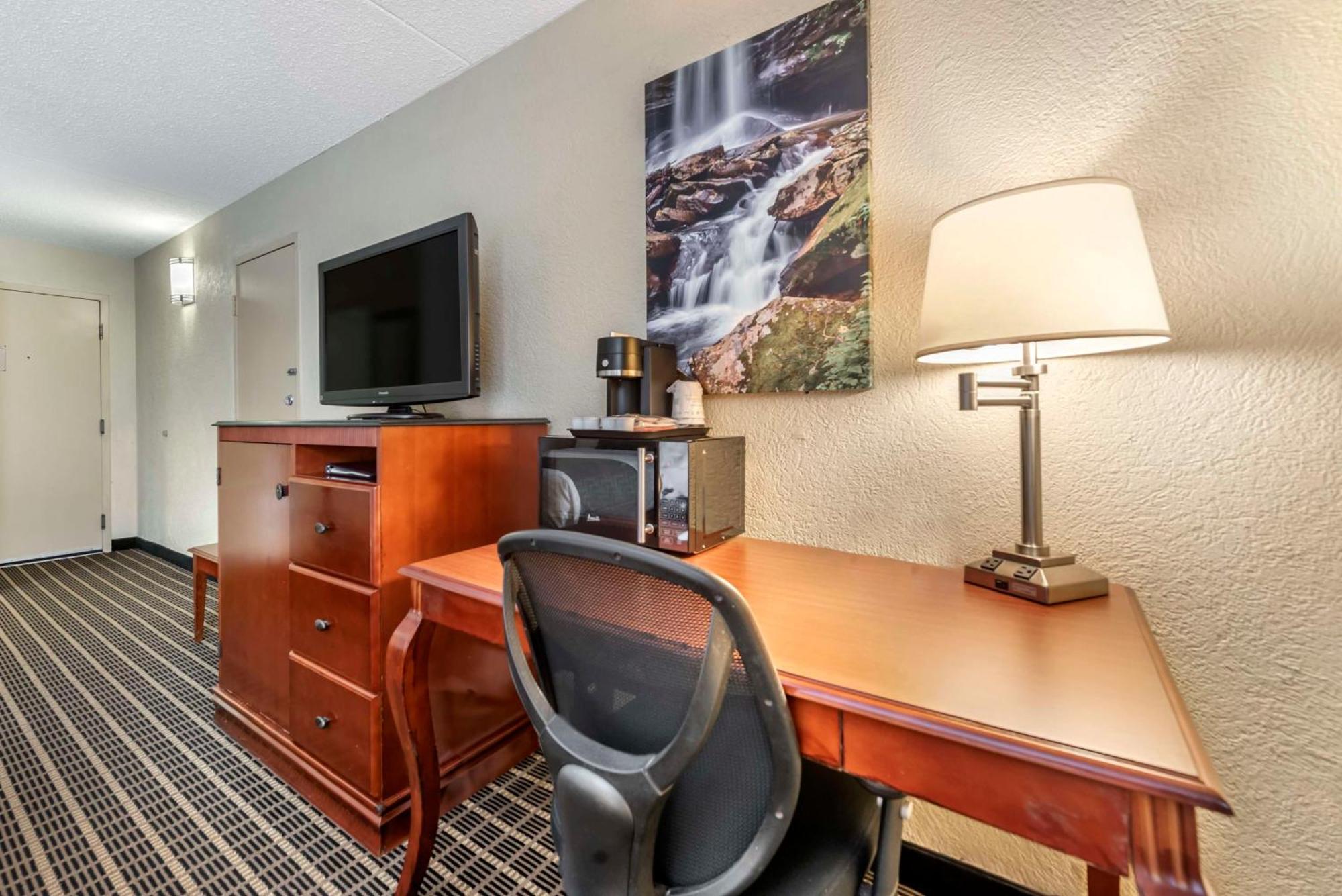 Best Western Plus Bridgeport Inn Εξωτερικό φωτογραφία